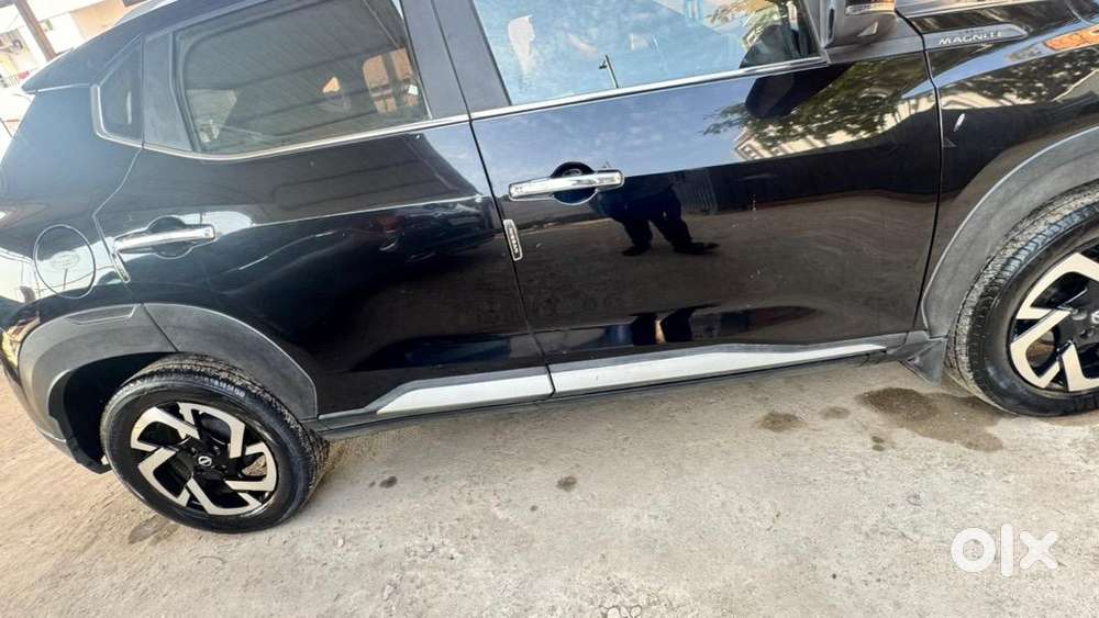 Nissan Magnite 2021 Top End Cvt Black 60k Km