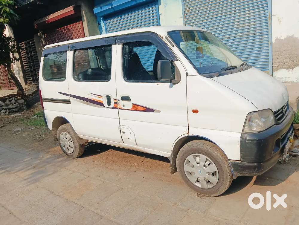 Maruti Suzuki Eeco 2017 Petrol+cng 95000 Km