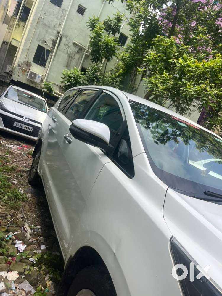 Toyota Innova Crysta 2021