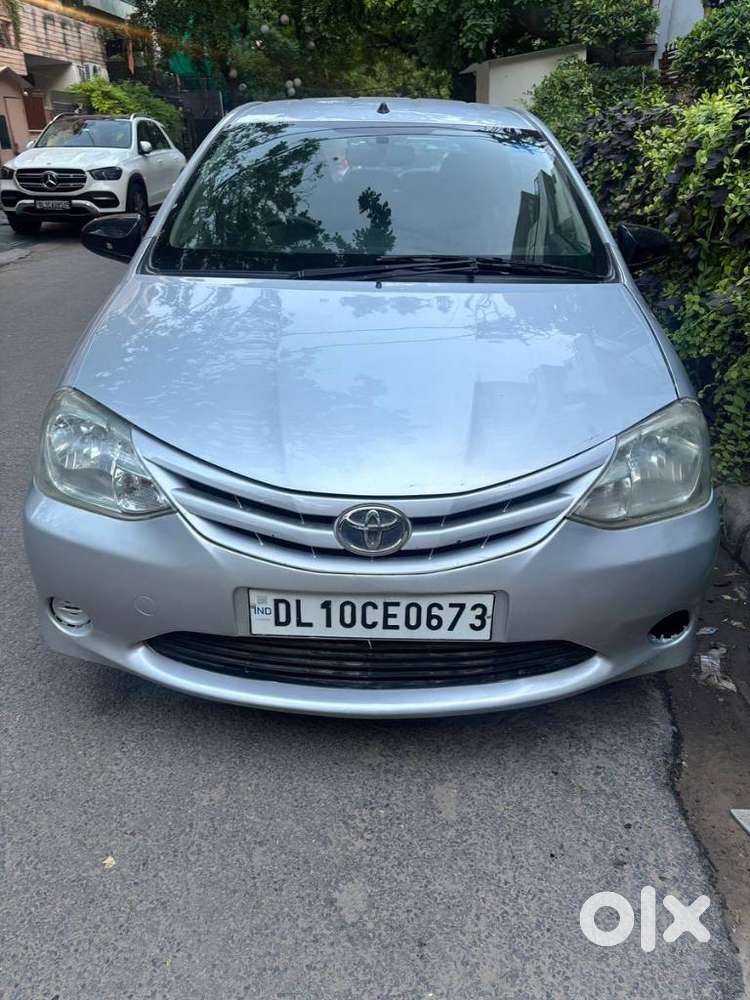 Toyota Etios Liva 2011-2012 G, 2011, Petrol