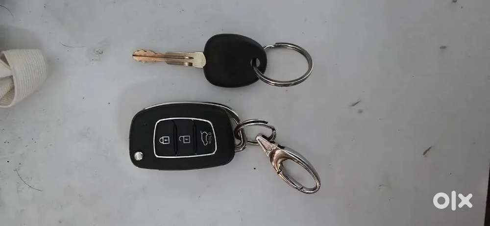 Hyundai Grand I10 Sportz 2021 Manual Dual Tone Colour
