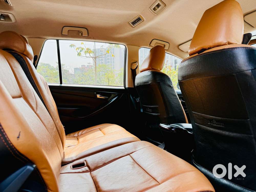 Toyota Innova Crysta 2.4 G Mt, 2017, Diesel