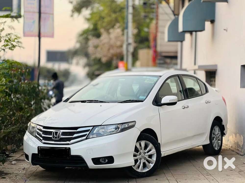Honda City Cruies Control Show Room Condition