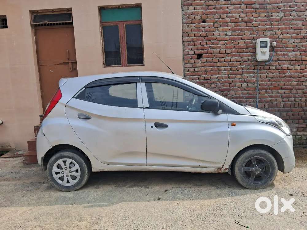 Eon  Petrol + Cng