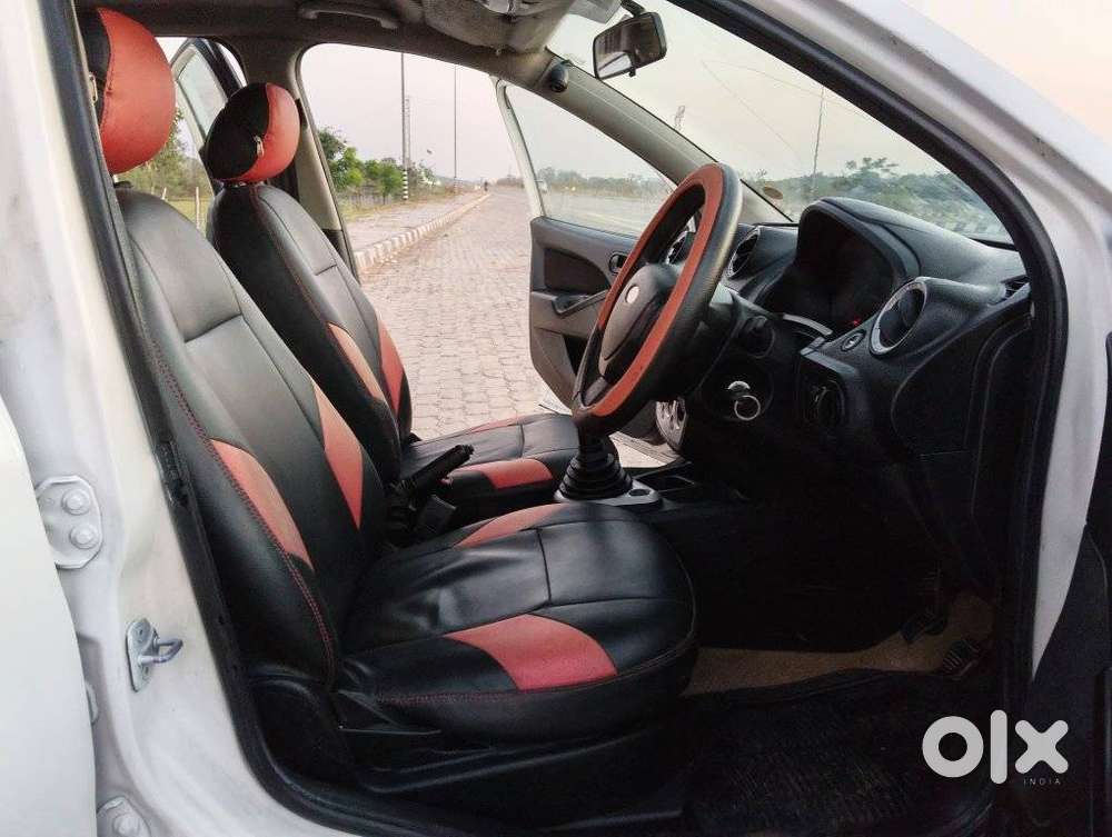 Ford Figo 2012-2015 Diesel Celebration Edition, 2012, Diesel