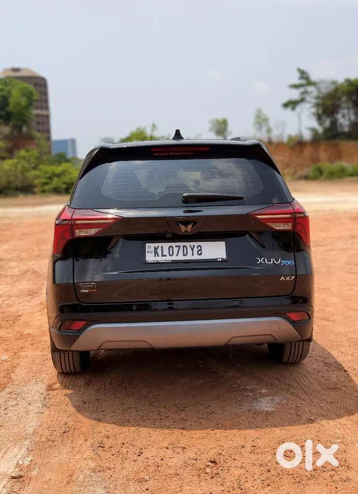 Mahindra Xuv700 Ax7 2025 Diesel Automatic 10000 Km Driven