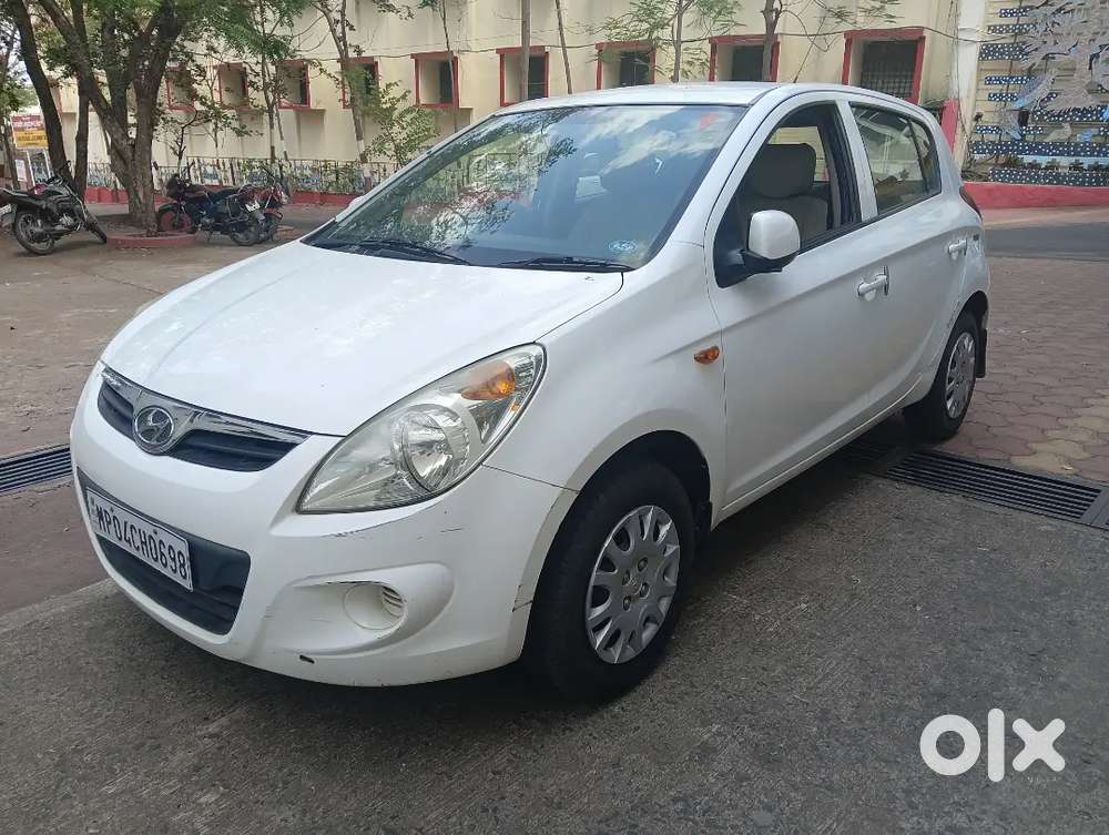 Hyundai I20 Magna 1st Owner 2011 Rc Valid 2031