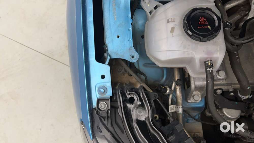 Skoda Slavia Ambition 1.0l Tsi At, 2022, Petrol