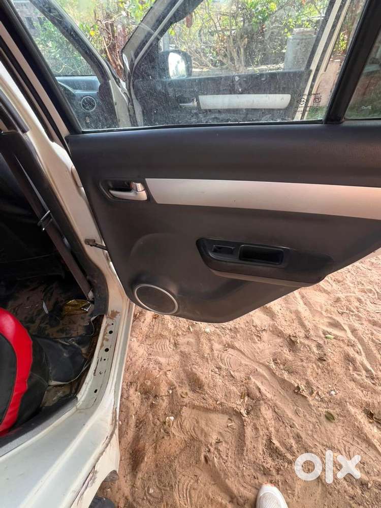 Maruti Suzuki Diesel 2010 Car