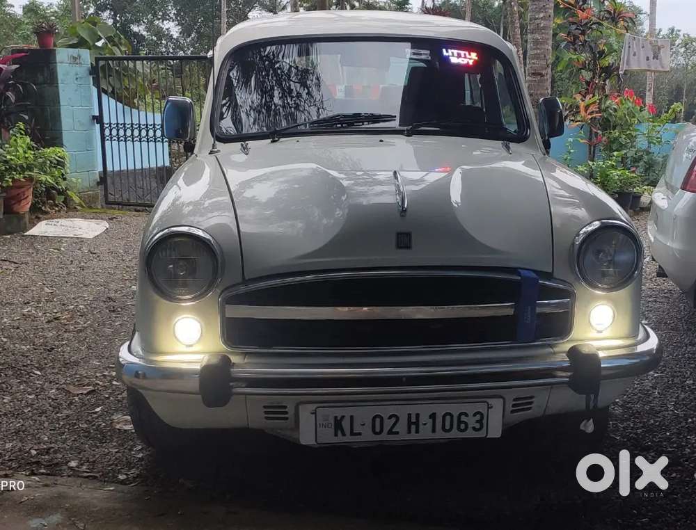 Family Used Ambassador Classic 1999 Manual Diesel