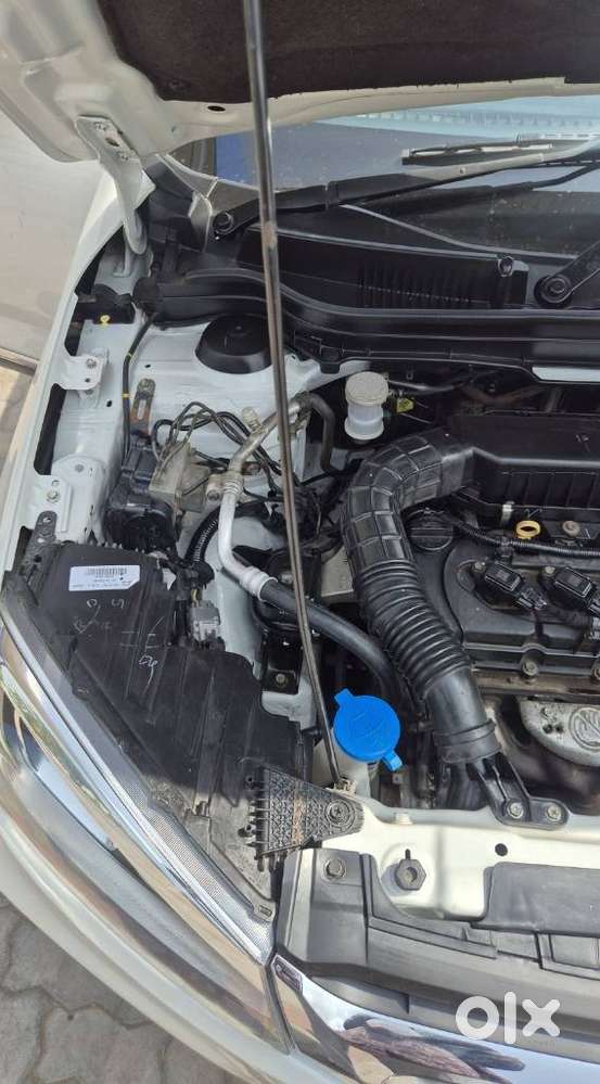 Maruti Suzuki Brezza 1.5 Zxi Plus Smart Hybrid, 2021, Petrol