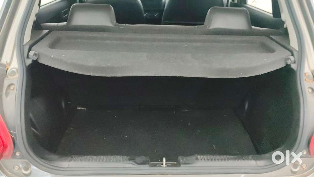 Maruti Suzuki Swift Amt Vxi, 2021, Petrol