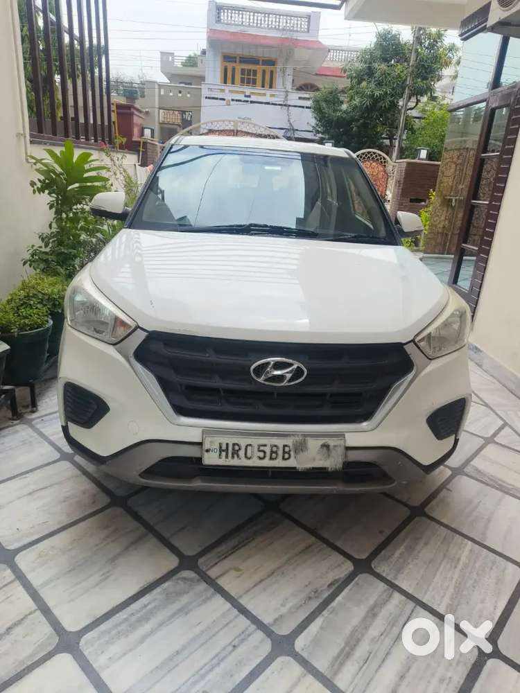 Creta White