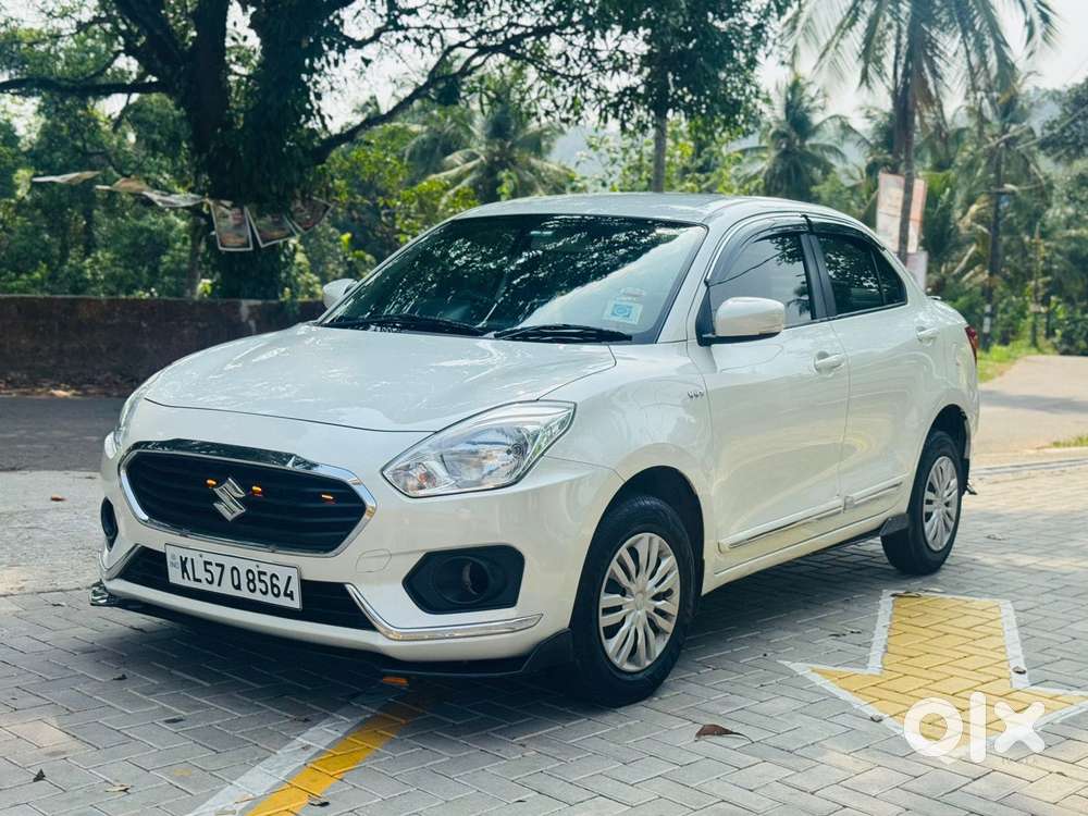 Maruti Suzuki Swift Dzire 1.2 Vxi Bsiv, 2017, Petrol