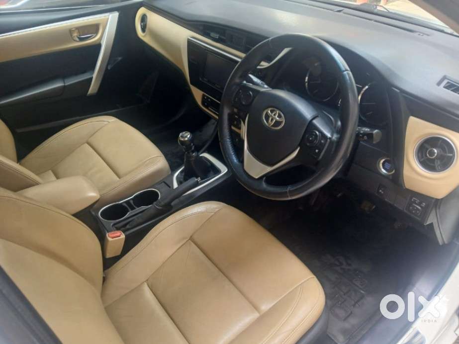 Toyota Corolla Altis 1.8 Gl, 2017, Petrol
