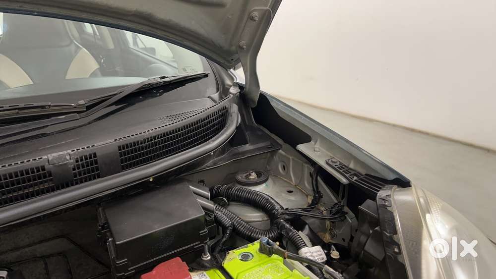 Nissan Micra Active Xv, 2015, Petrol