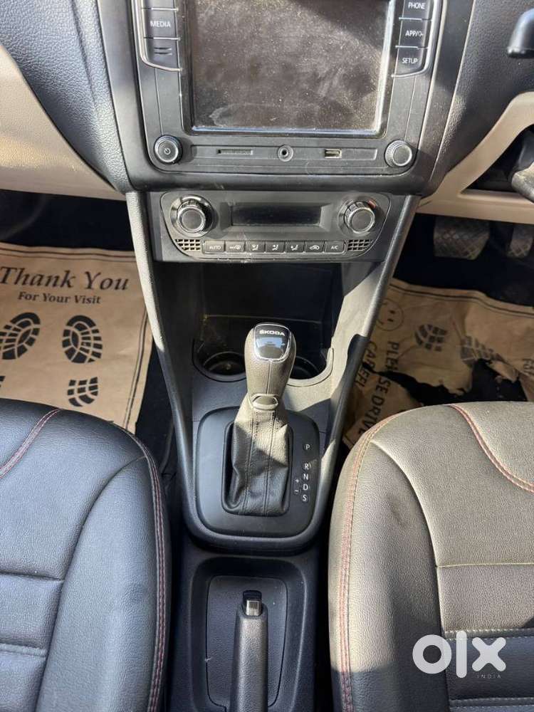 Skoda Rapid Tsi, 2021, Petrol