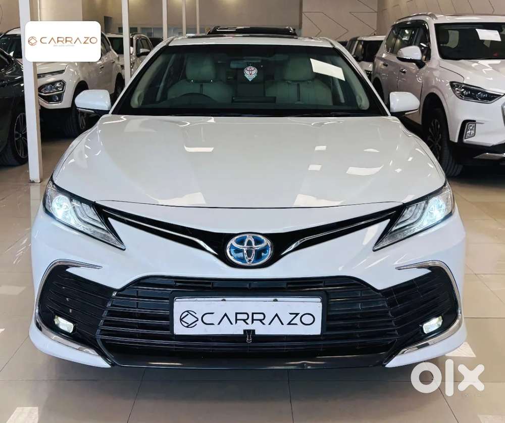 Toyota Camry Hybrid, 2023, Petrol