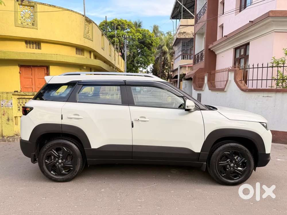 Maruti Suzuki Vitara Brezza 1.5 Zxi, 2023, Petrol