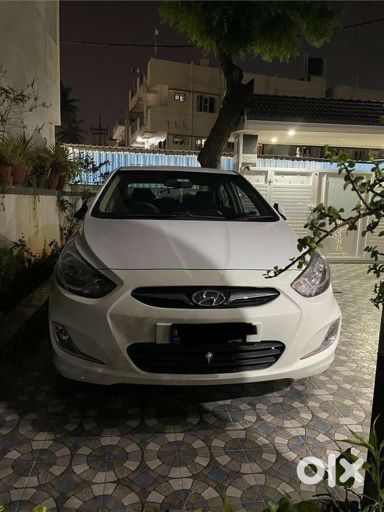 Hyundai Fluidic Verna Petrol Good Condition