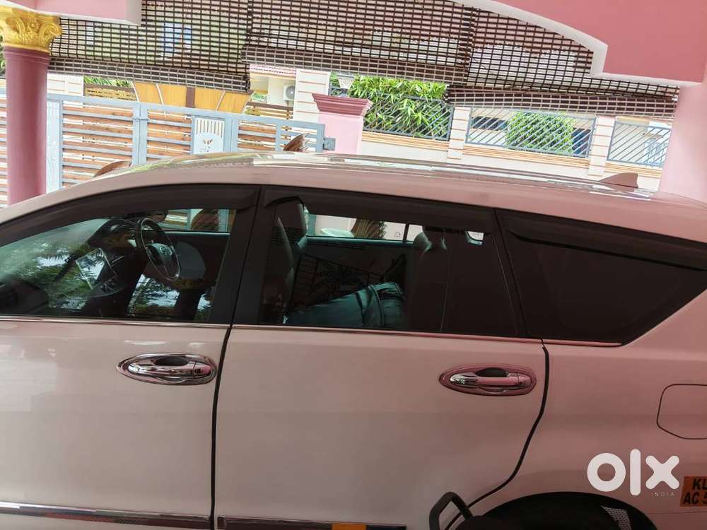 Toyota Innova Crysta 2018