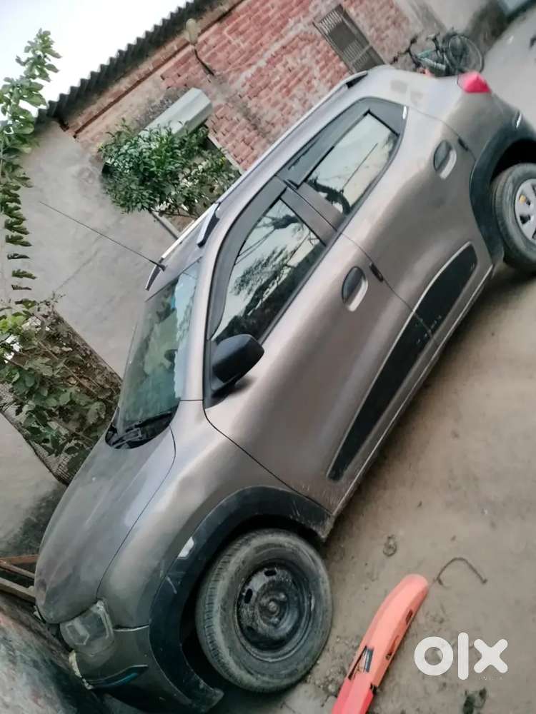 Renault Kwid Ev 2018 Petrol 300000 Km Driven