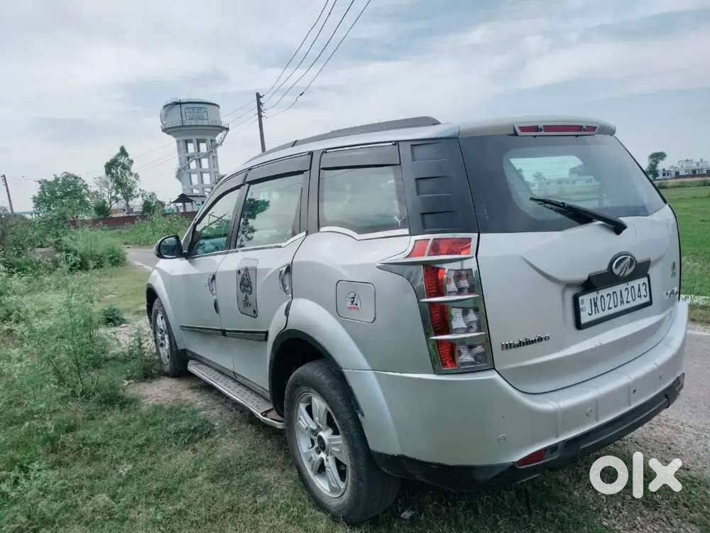 Xuv500 W8 Cell Or Exchange With 5 Seater