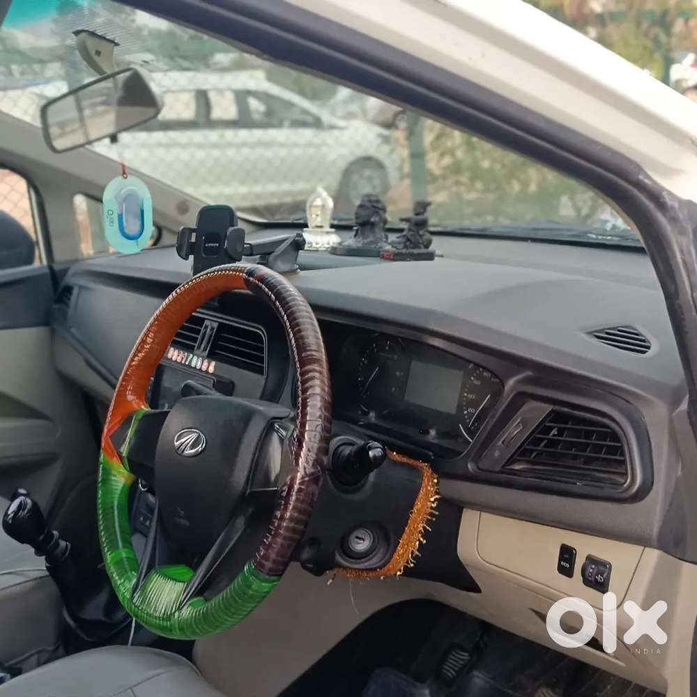 Mahindra Marazzo 2019 Diesel 215000 Km Driven