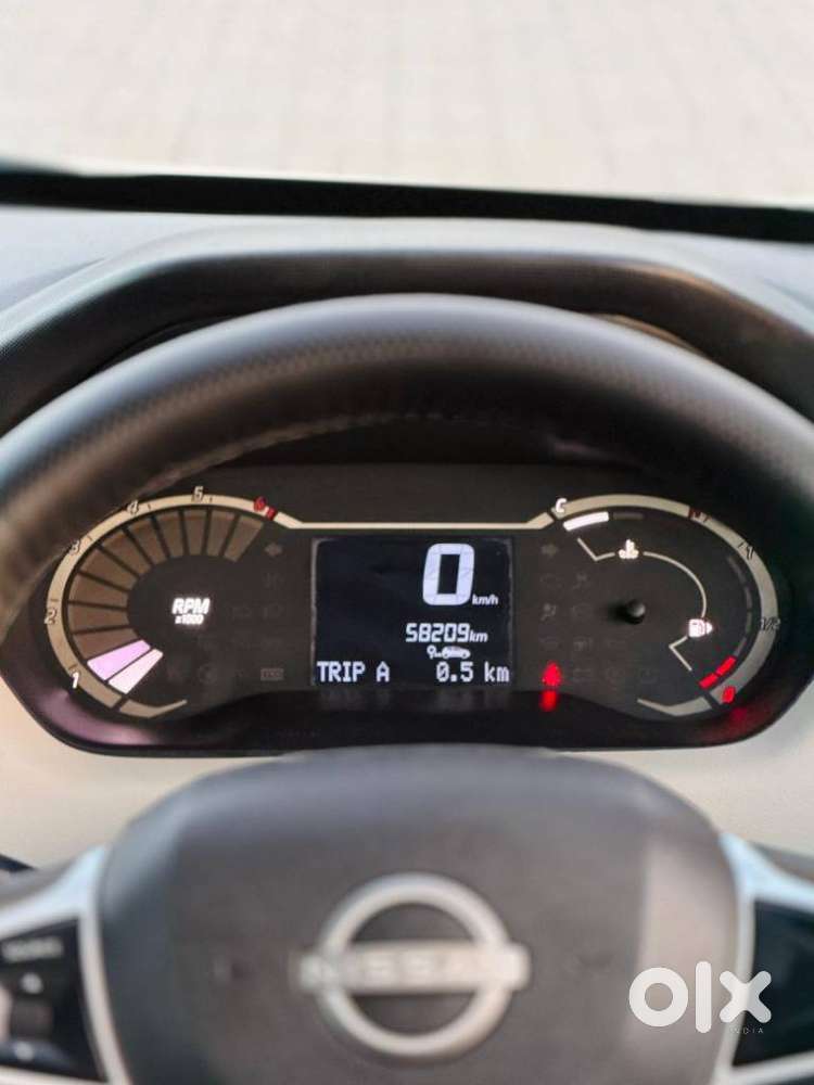 Nissan Magnite 1.0 Xv Executive, 2022, Petrol