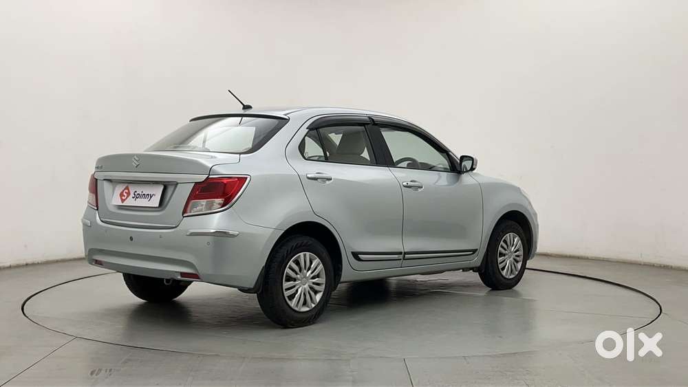 Maruti Suzuki Dzire Vxi Ags, 2024, Petrol