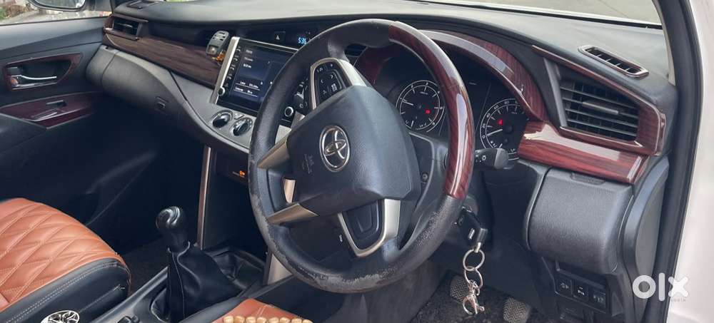 Toyota Innova Crysta [2020-ongoing] 2.4 Gx 8 Str, 2021, Diesel