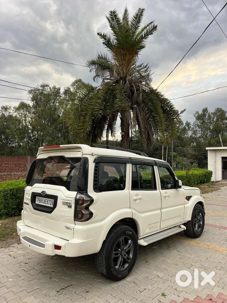 Mahindra Diesel Car 2015