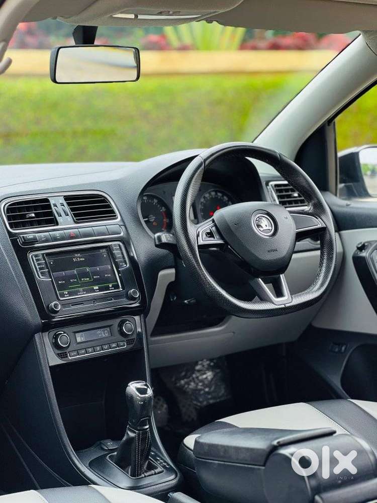 Skoda Rapid 1.0 Tsi Ambition, 2020, Petrol