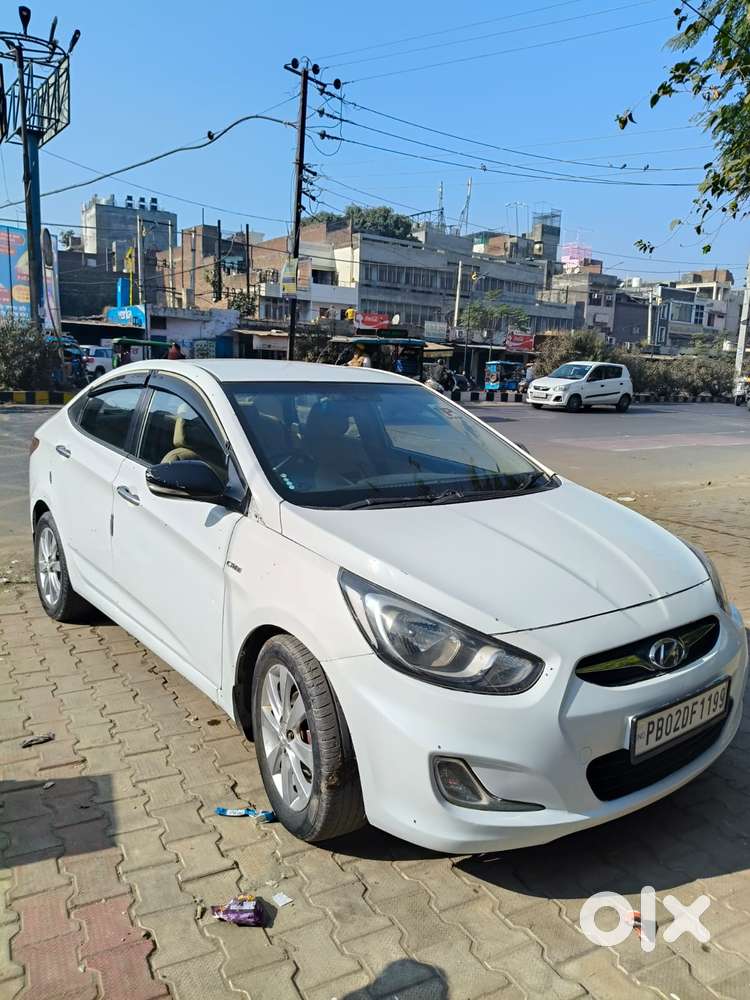 Hyundai Verna, 2013, Diesel