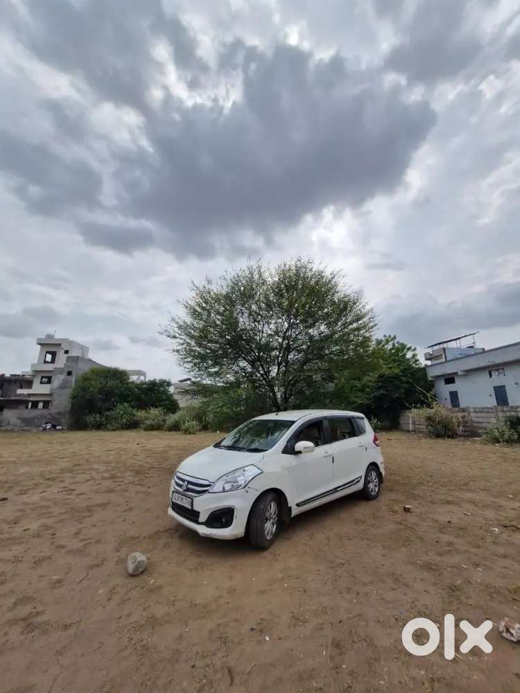 Maruti Suzuki Ertiga Zxi Plus 2016