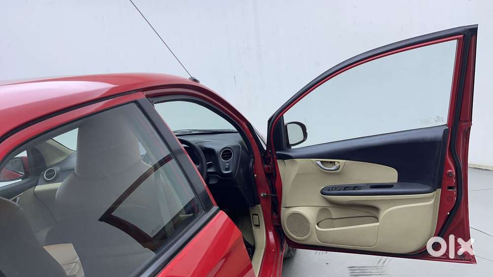 Honda Brio Vx Mt, 2015, Petrol