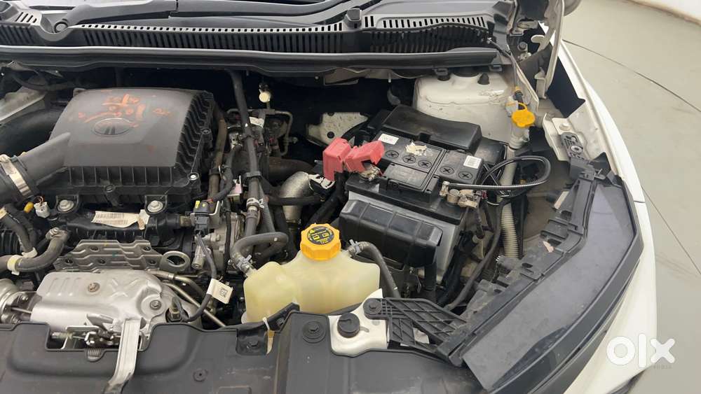Tata Nexon Creative Plus 1.2 Revotron Petrol 6 Mt, 2024, Petrol