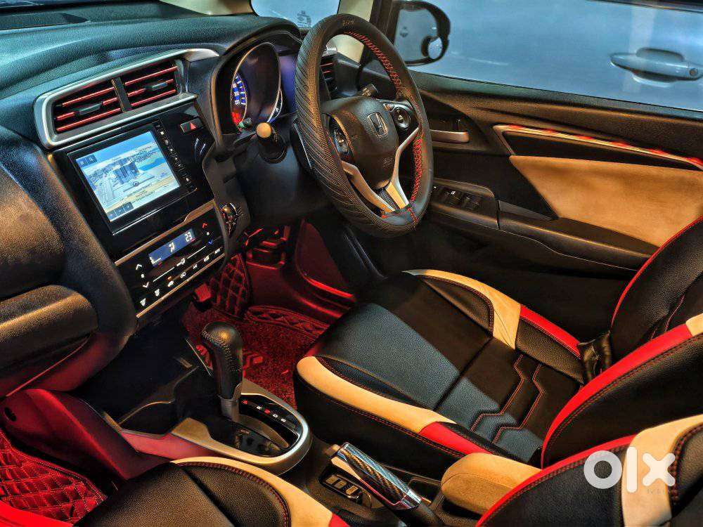 Honda Jazz V Automatic, 2018, Petrol