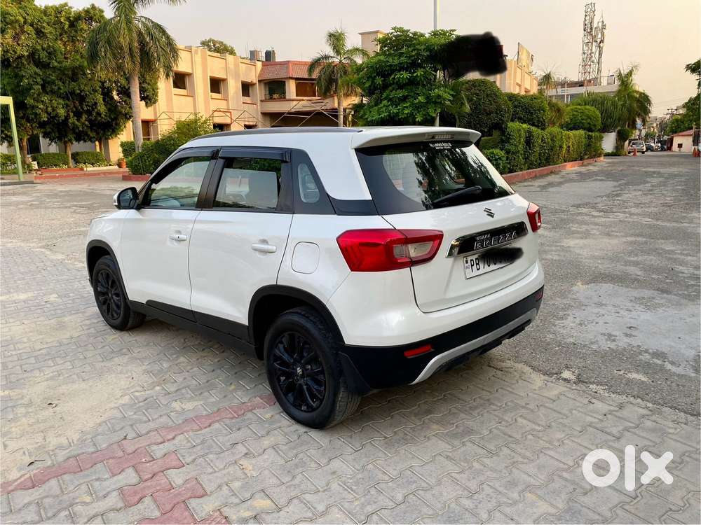 Maruti Suzuki Vitara Brezza Zxi + Mt, 2021, Petrol