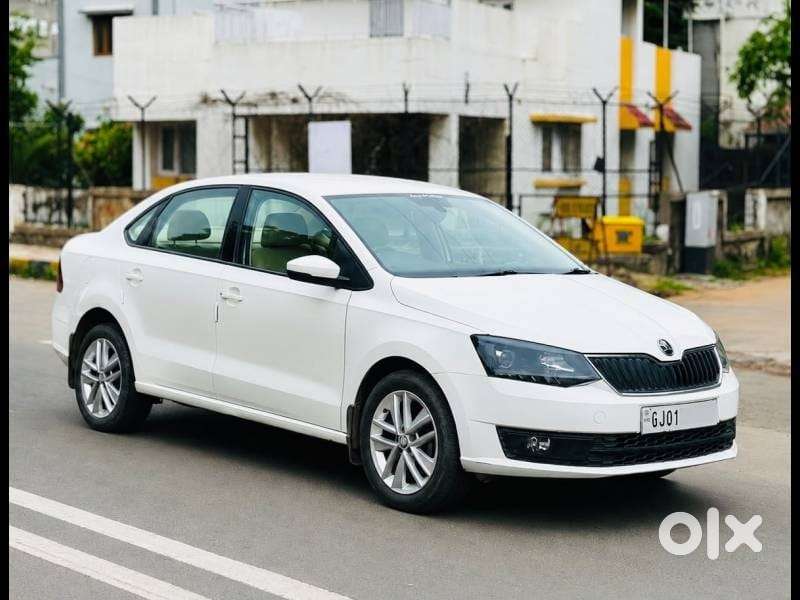 Skoda Rapid 1.6 Mpi At Elegance Plus Black Package, 2017, Petrol
