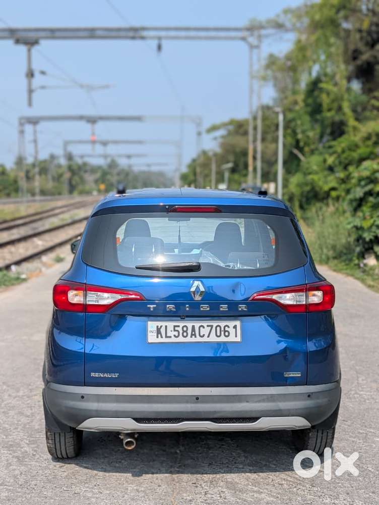 Renault Triber Rxz, 2020, Petrol