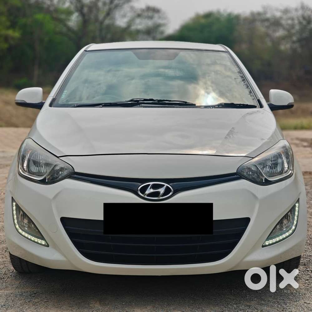 Hyundai I20 Sportz 1.4 Crdi 6 Speed Bs-iv, 2014, Diesel