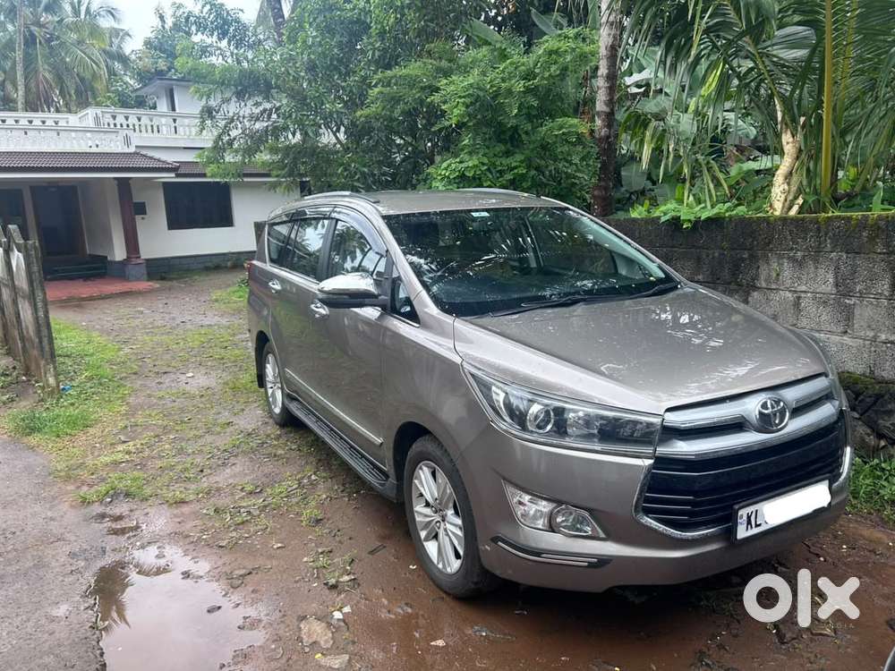 Toyota Innova Crysta 2.8z Automatic, 2018, Diesel