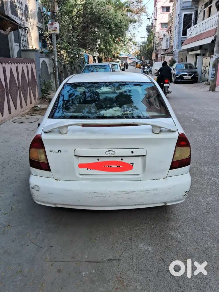 Hyundai Accent 1.5 Executive 2000