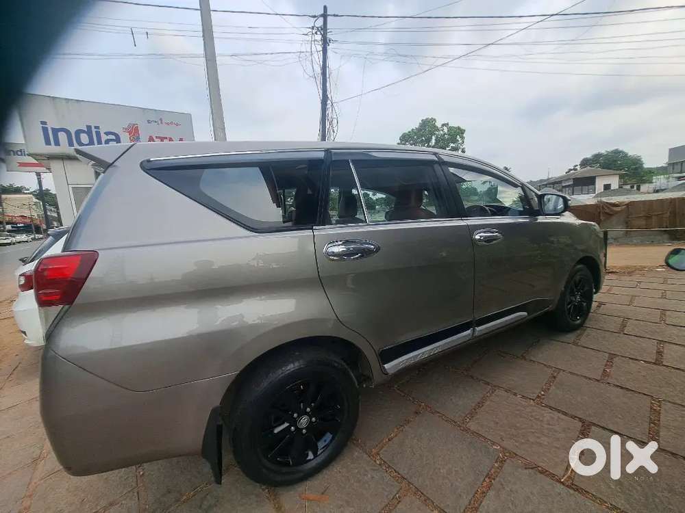 Innova Crysta 2.4 G