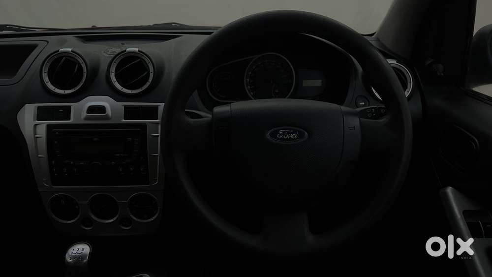 Ford Figo 2010-2012 Petrol Zxi, 2012, Petrol