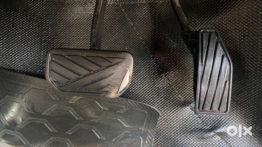 Maruti Suzuki Swift Amt Zxi, 2018, Petrol