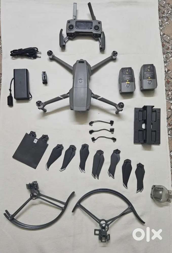 DJI MAVIC PRO DRONE (WITH FLY MORE KIT) Cameras Lenses