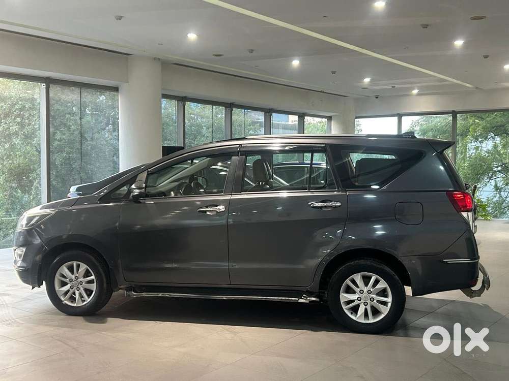 Toyota Innova Crysta 2.4 Gx Limited Edition At 7 Str, 2020, Diesel