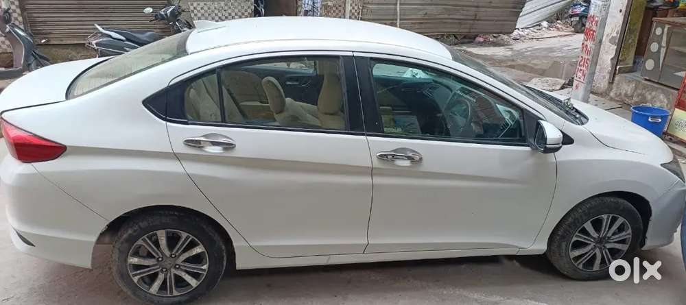 Honda City 1.5 V 2019
